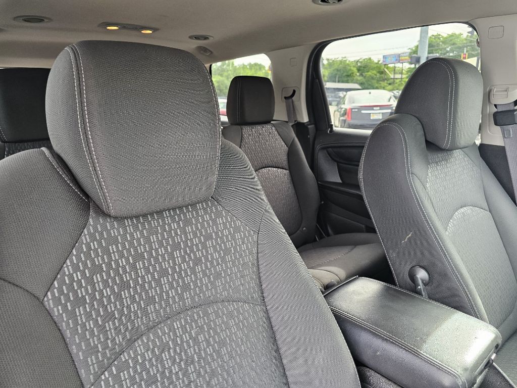 2014 GMC Acadia Image 45