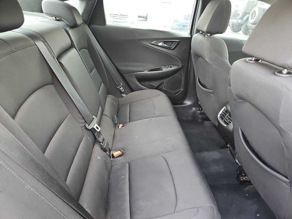 2019 Chevrolet Malibu Image 37