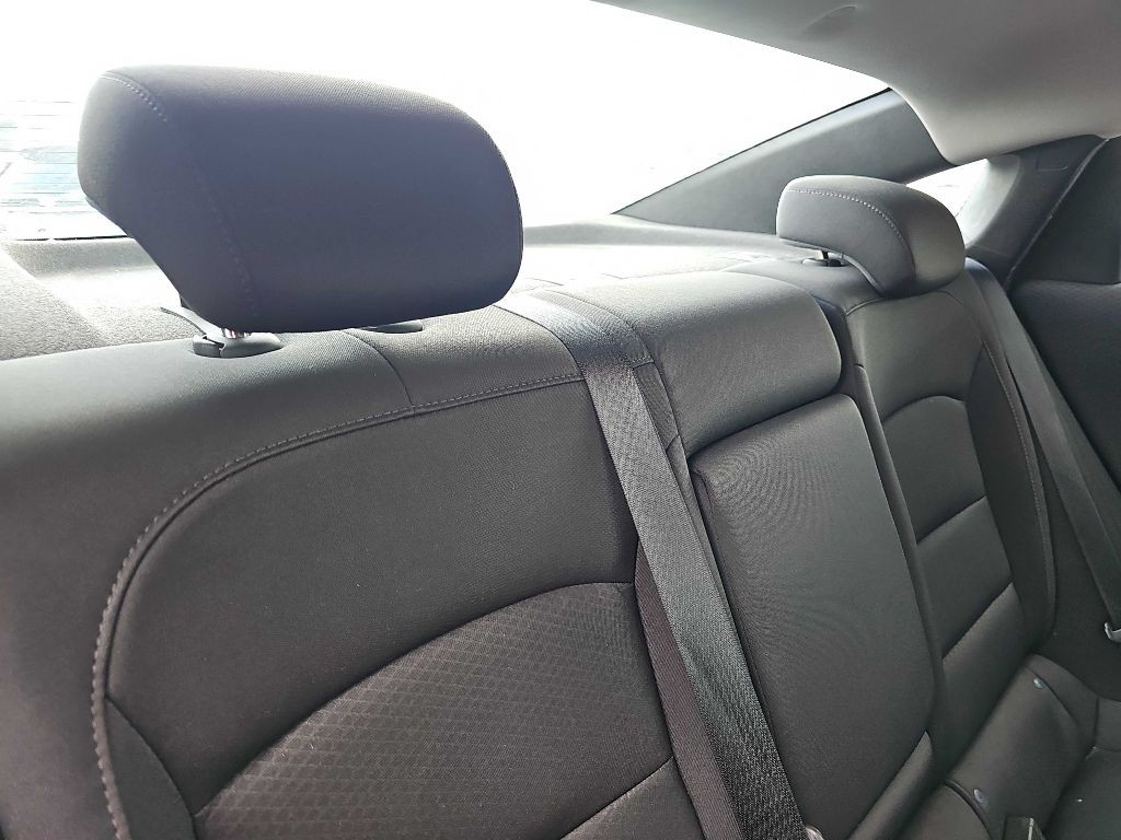 2019 Chevrolet Malibu Image 38