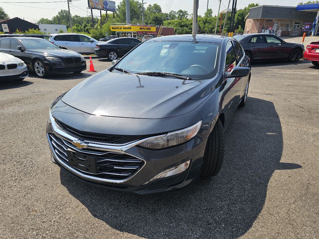 2021 Chevrolet Malibu Image 4