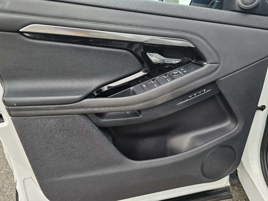 2020 Land Rover Range Rover Evoque Image 36