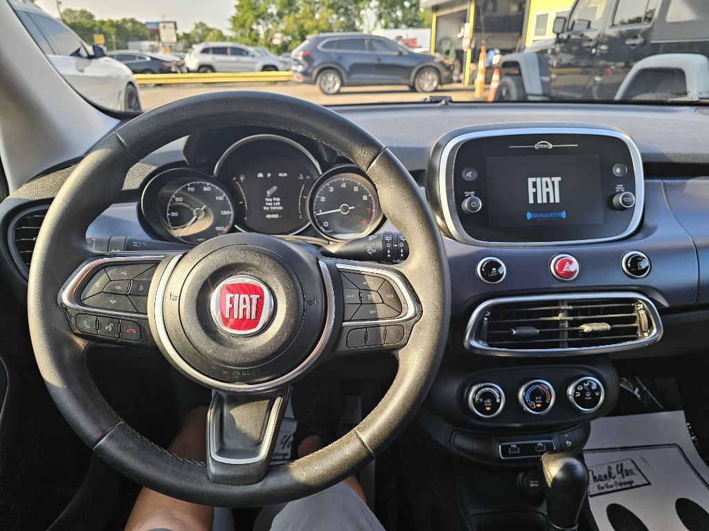 2021 FIAT 500 Image 25
