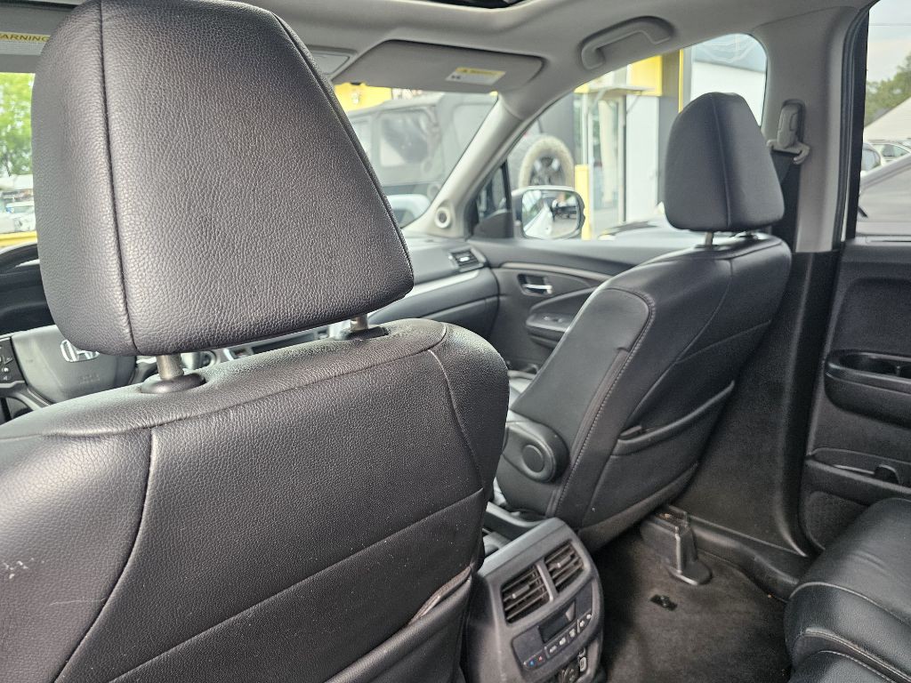 2019 Honda Pilot Image 36