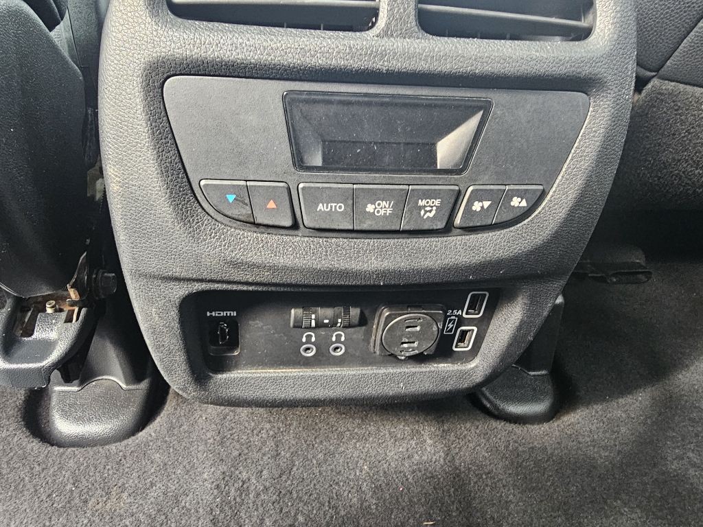 2019 Honda Pilot Image 39