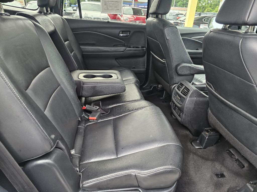 2019 Honda Pilot Image 41