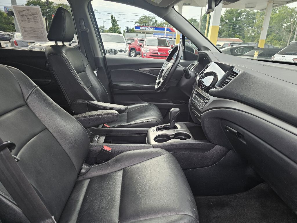 2019 Honda Pilot Image 44