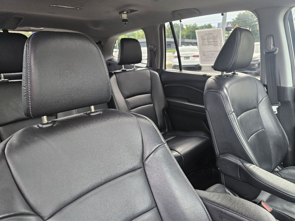 2019 Honda Pilot Image 46