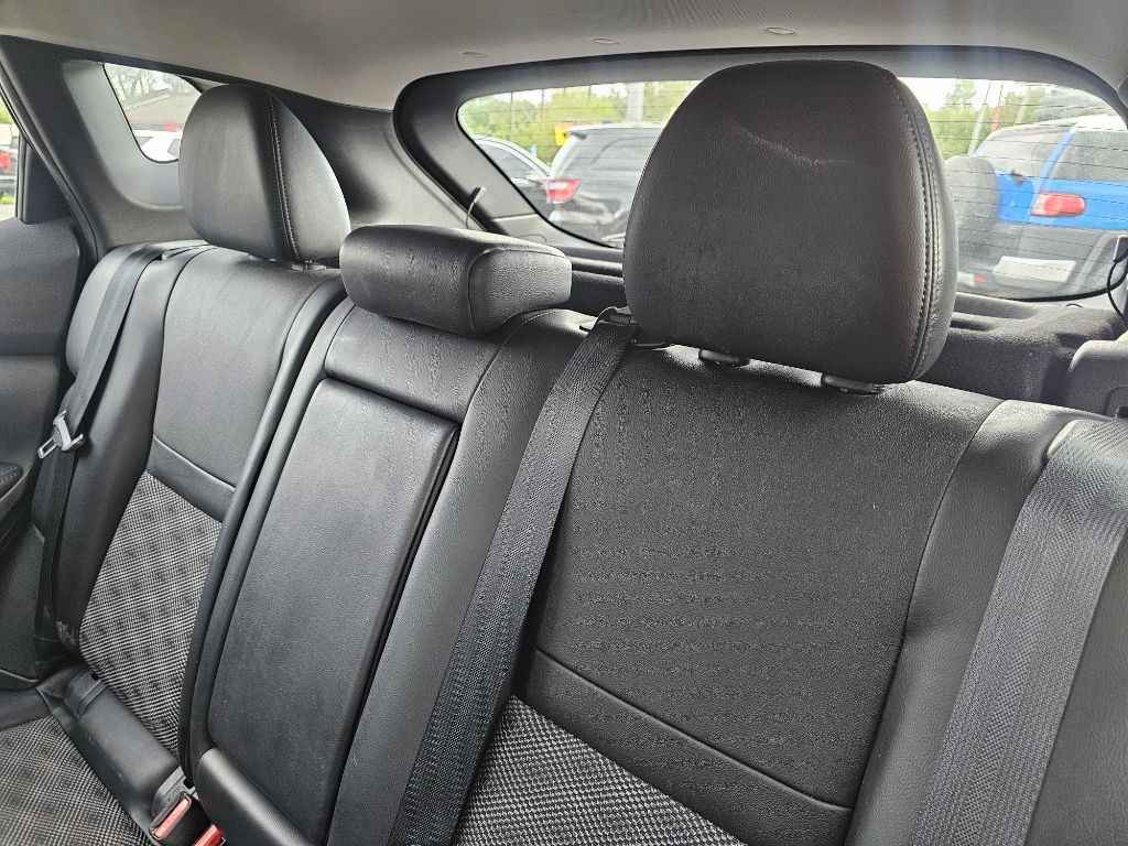 2022 Nissan Rogue Image 33