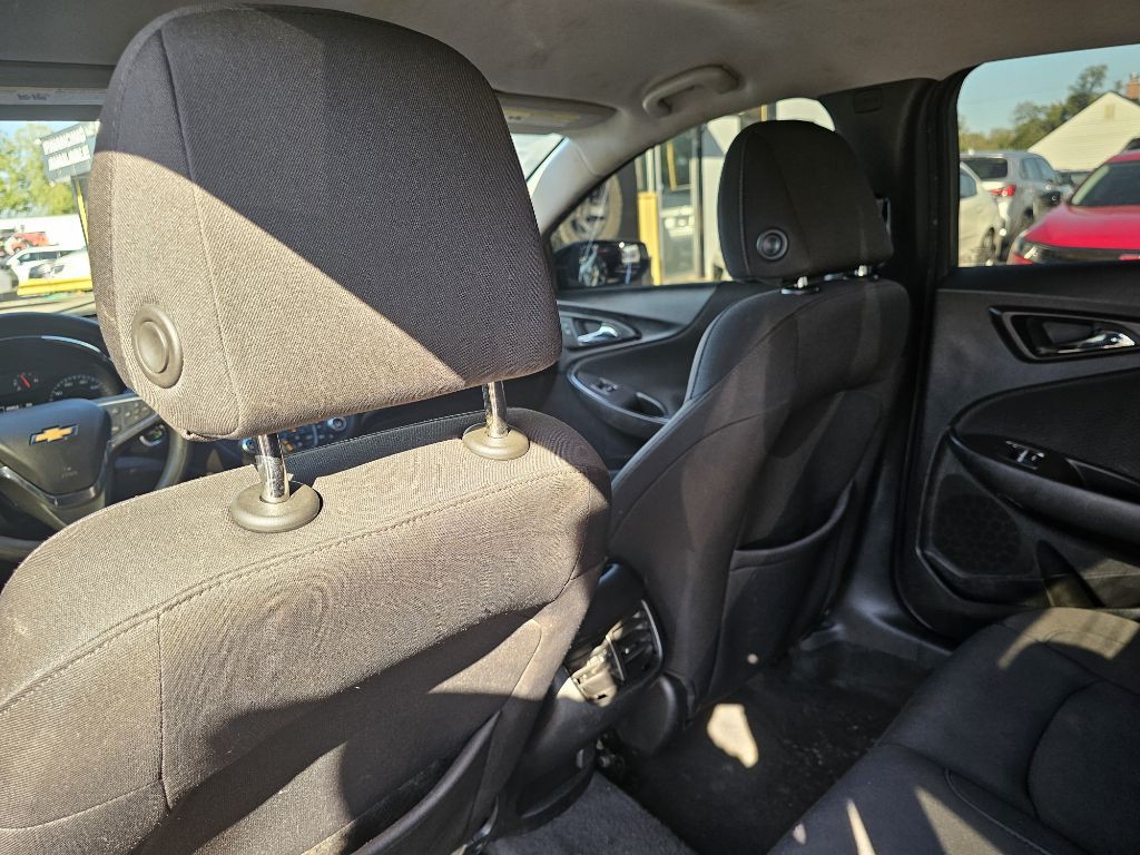 2019 Chevrolet Malibu Image 22