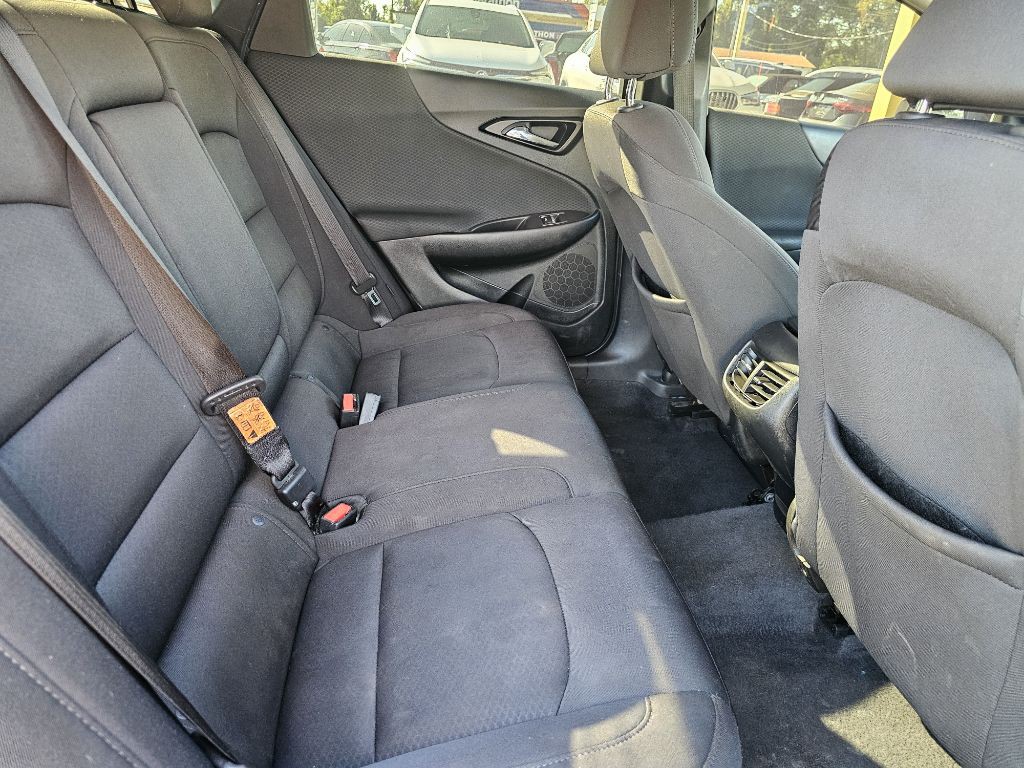 2019 Chevrolet Malibu Image 27