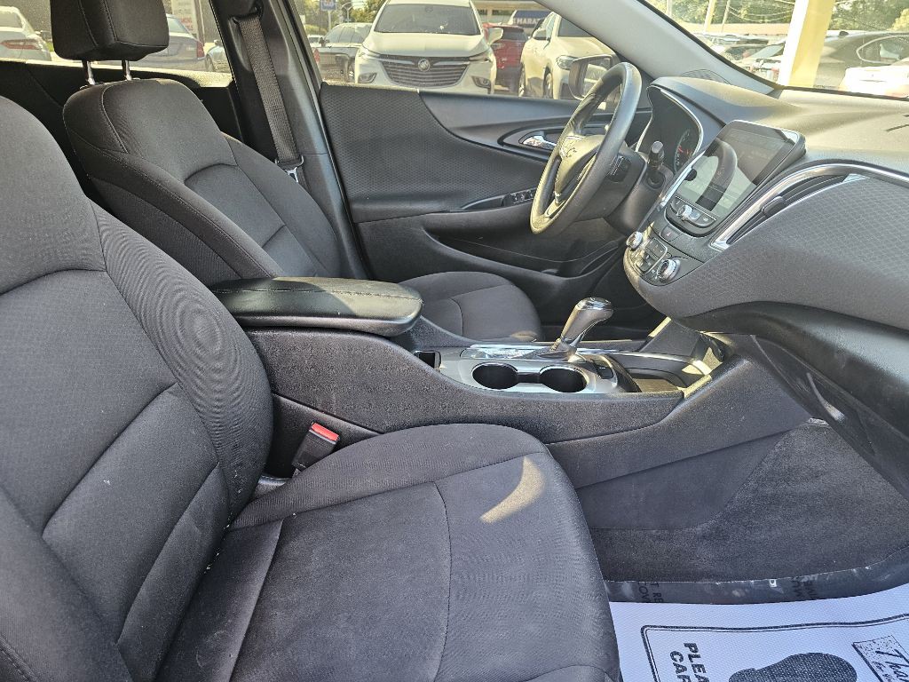 2019 Chevrolet Malibu Image 31