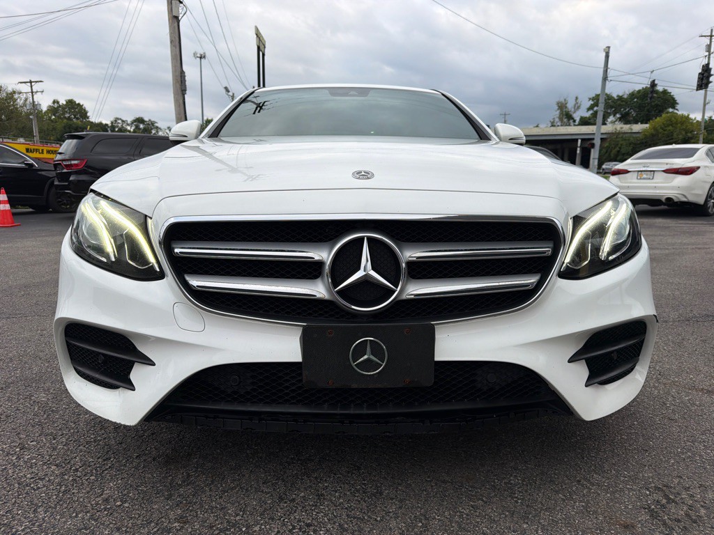 2017 Mercedes-Benz E-Class Image 5
