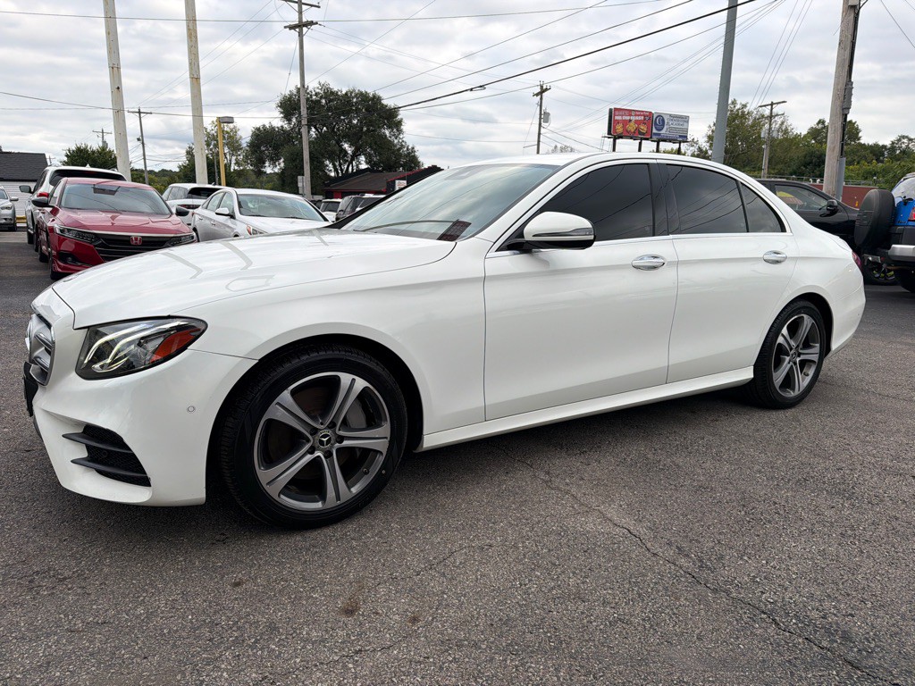 2017 Mercedes-Benz E-Class Image 8