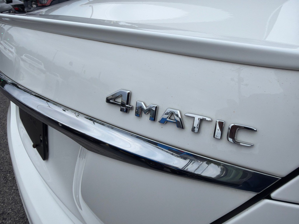 2017 Mercedes-Benz E-Class Image 25