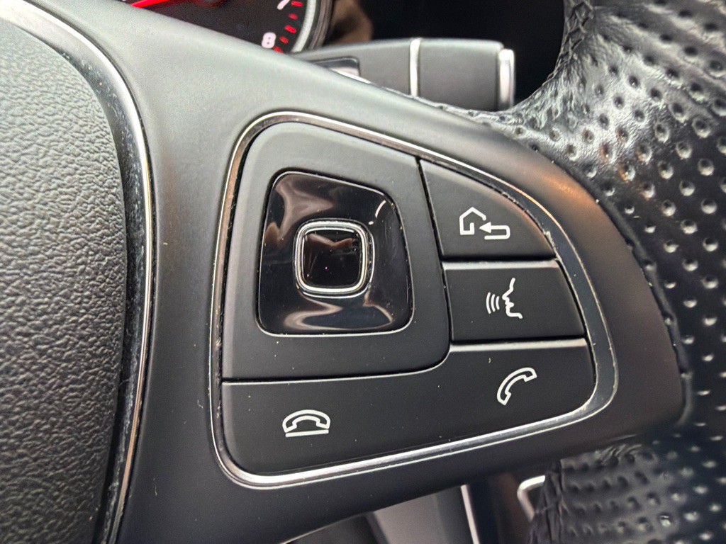 2017 Mercedes-Benz E-Class Image 45