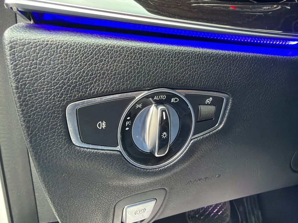 2017 Mercedes-Benz E-Class Image 47