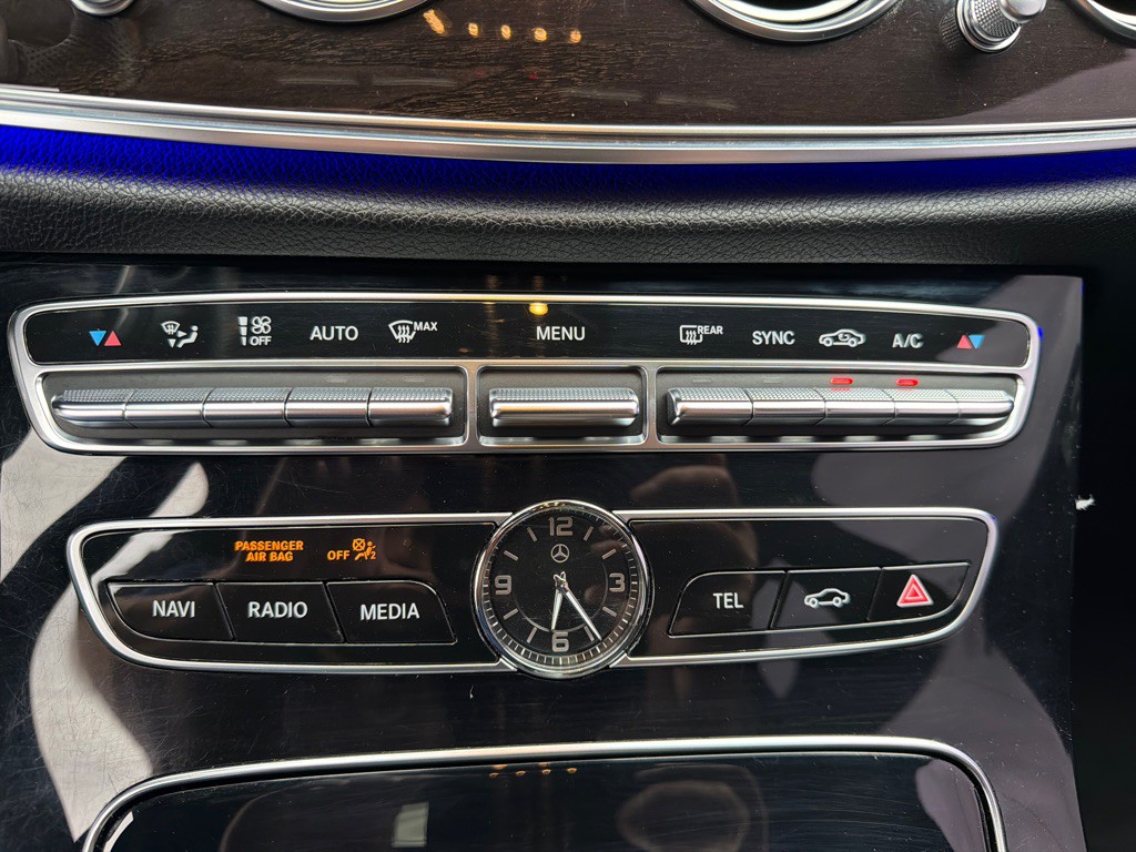 2017 Mercedes-Benz E-Class Image 49