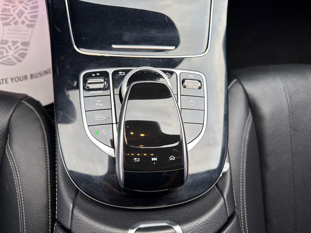 2017 Mercedes-Benz E-Class Image 50