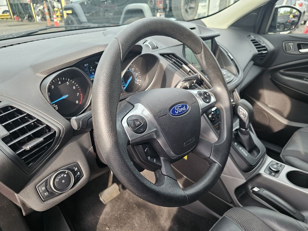 2016 Ford Escape Image 18