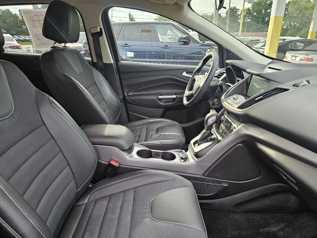 2016 Ford Escape Image 40