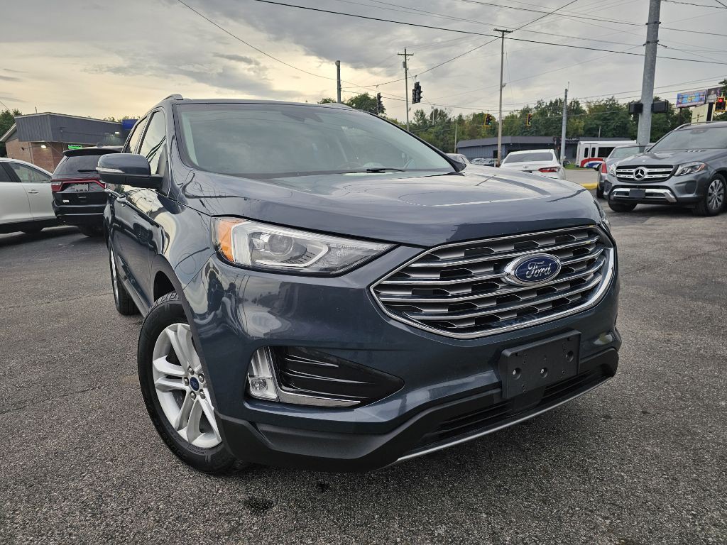 2019 Ford Edge Image 2