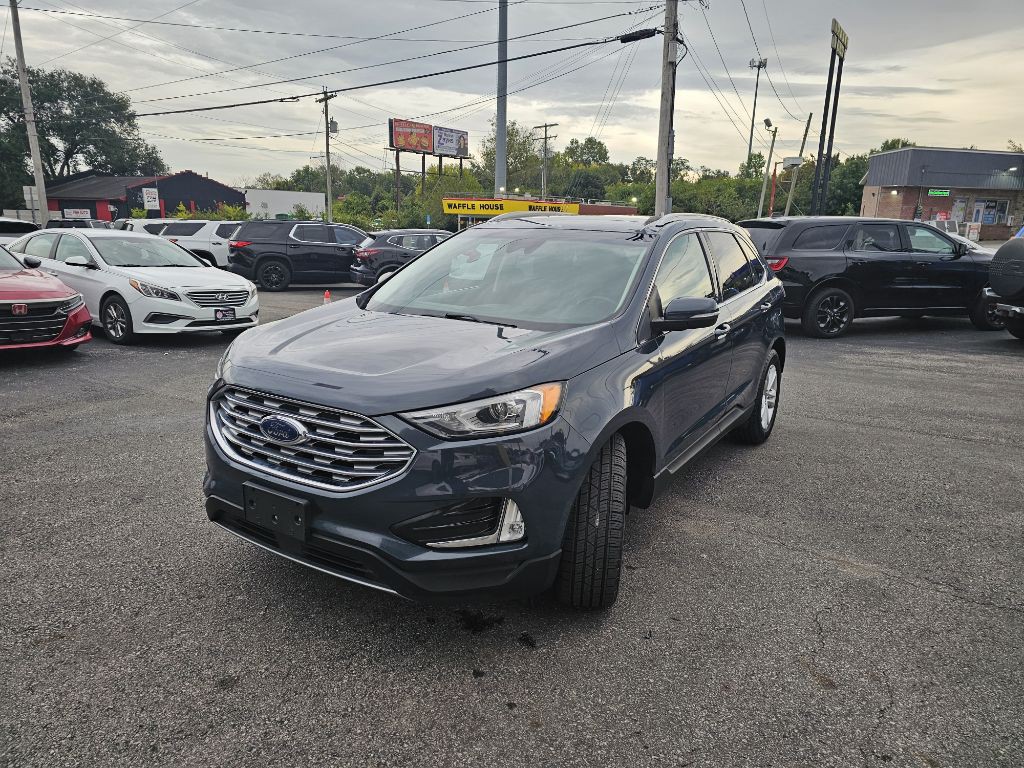 2019 Ford Edge Image 5