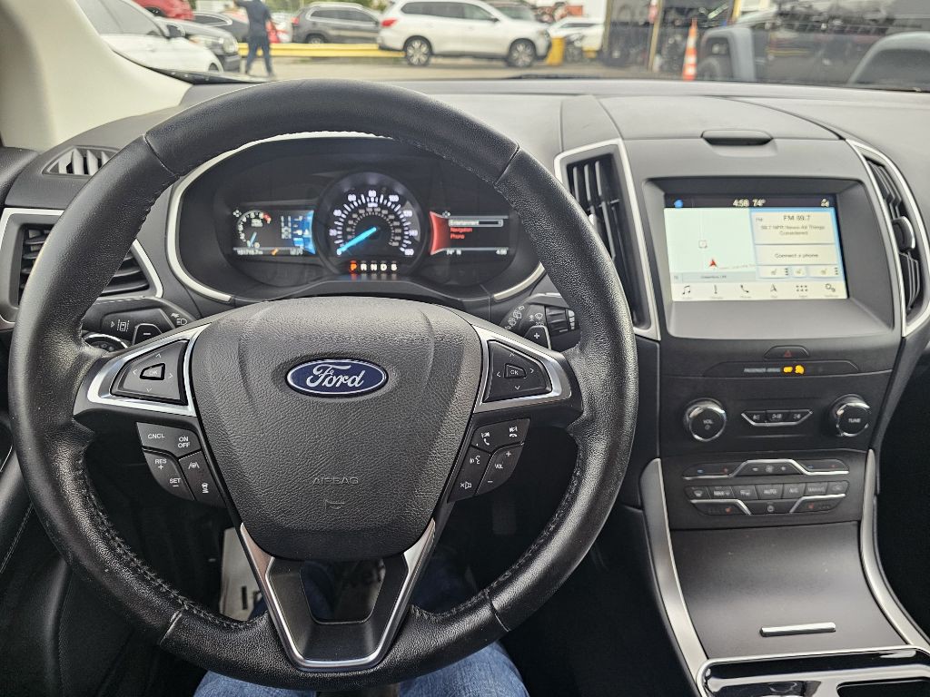 2019 Ford Edge Image 23