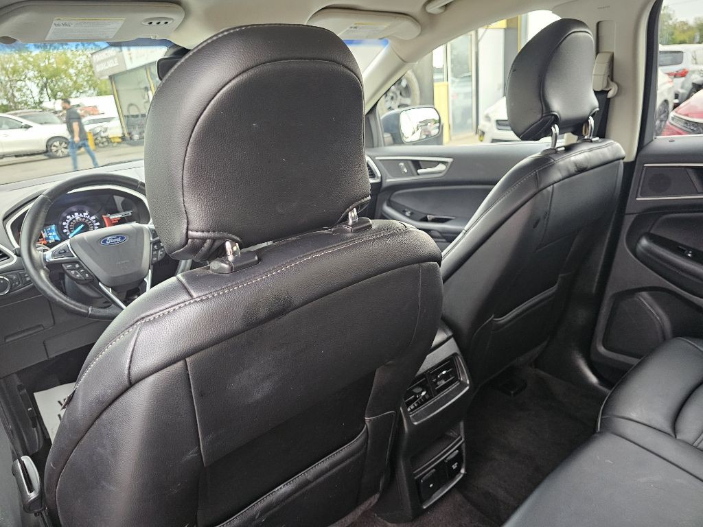 2019 Ford Edge Image 33