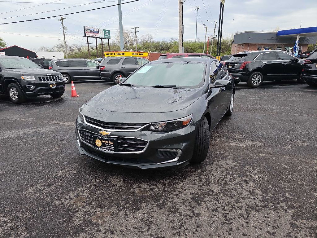 2016 Chevrolet Malibu Image 8