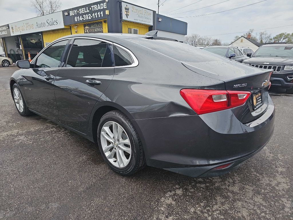 2016 Chevrolet Malibu Image 13