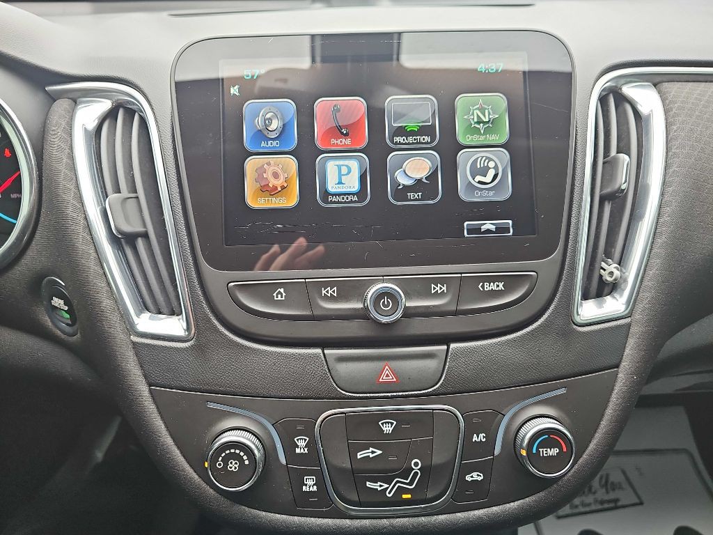 2016 Chevrolet Malibu Image 27