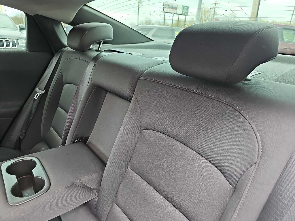 2016 Chevrolet Malibu Image 44
