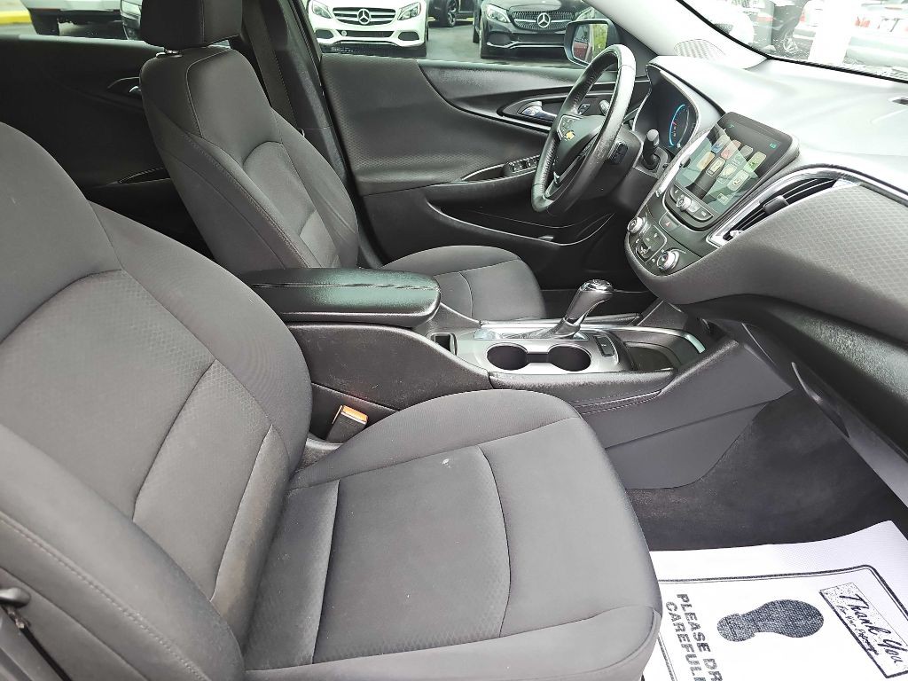 2016 Chevrolet Malibu Image 46