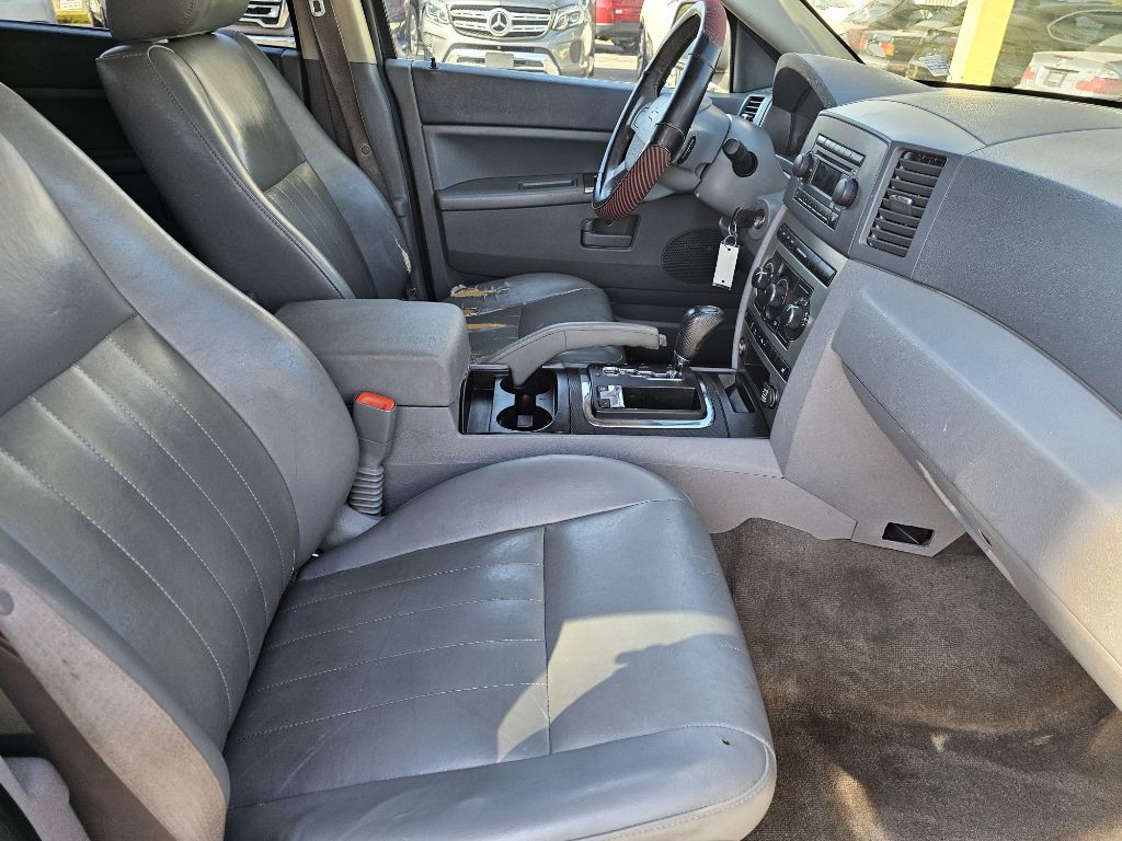 2006 Jeep Grand Cherokee Image 29
