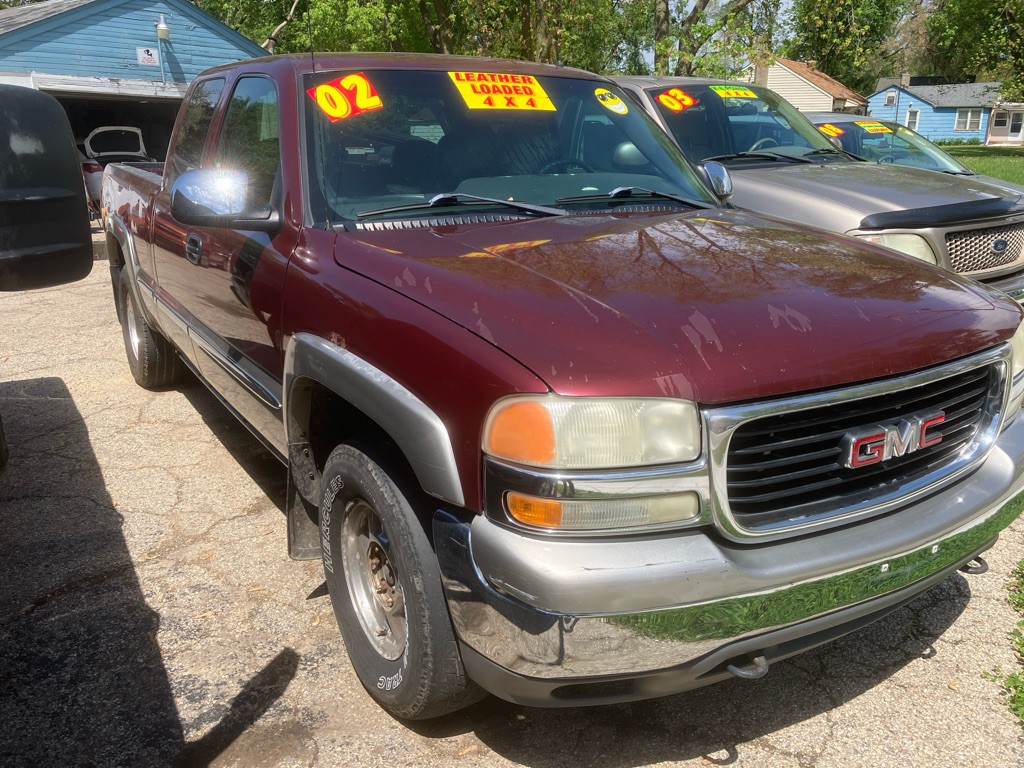 2002 GMC Sierra Image 1