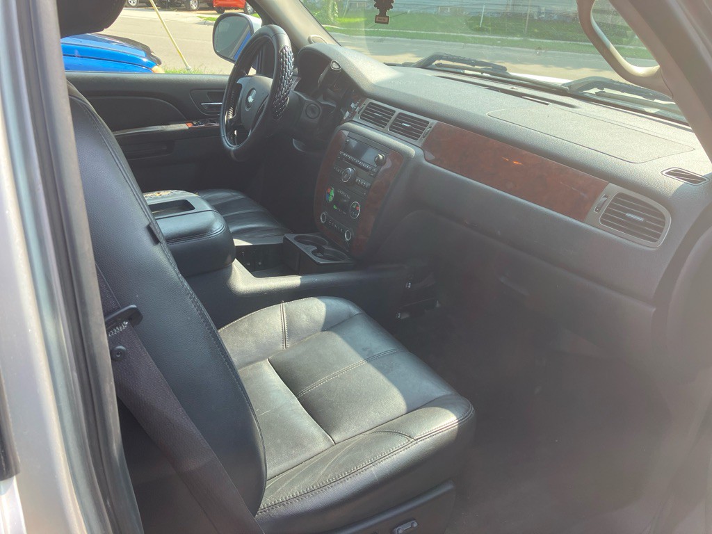 2010 Chevrolet Silverado 1500 Image 6