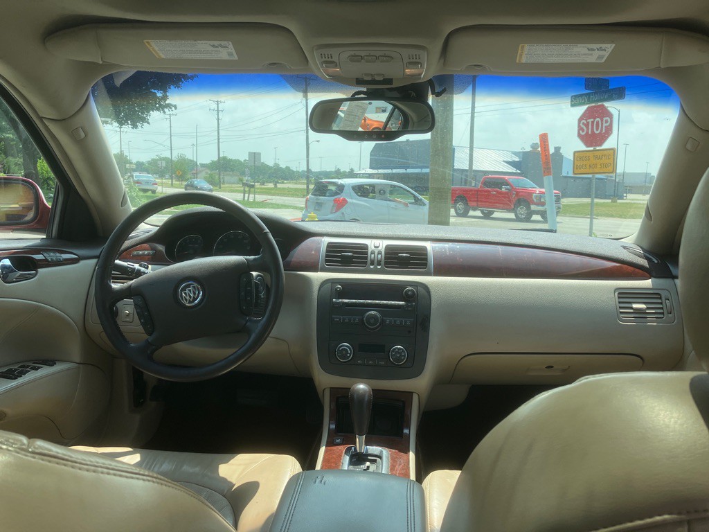2008 Buick Lucerne Image 5