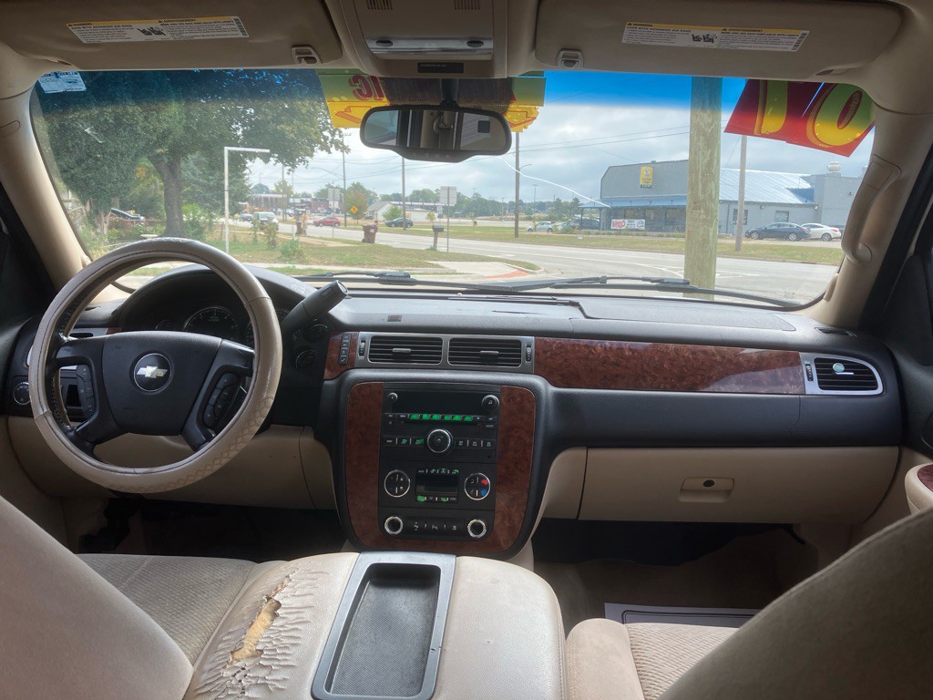 2007 Chevrolet Tahoe Image 10