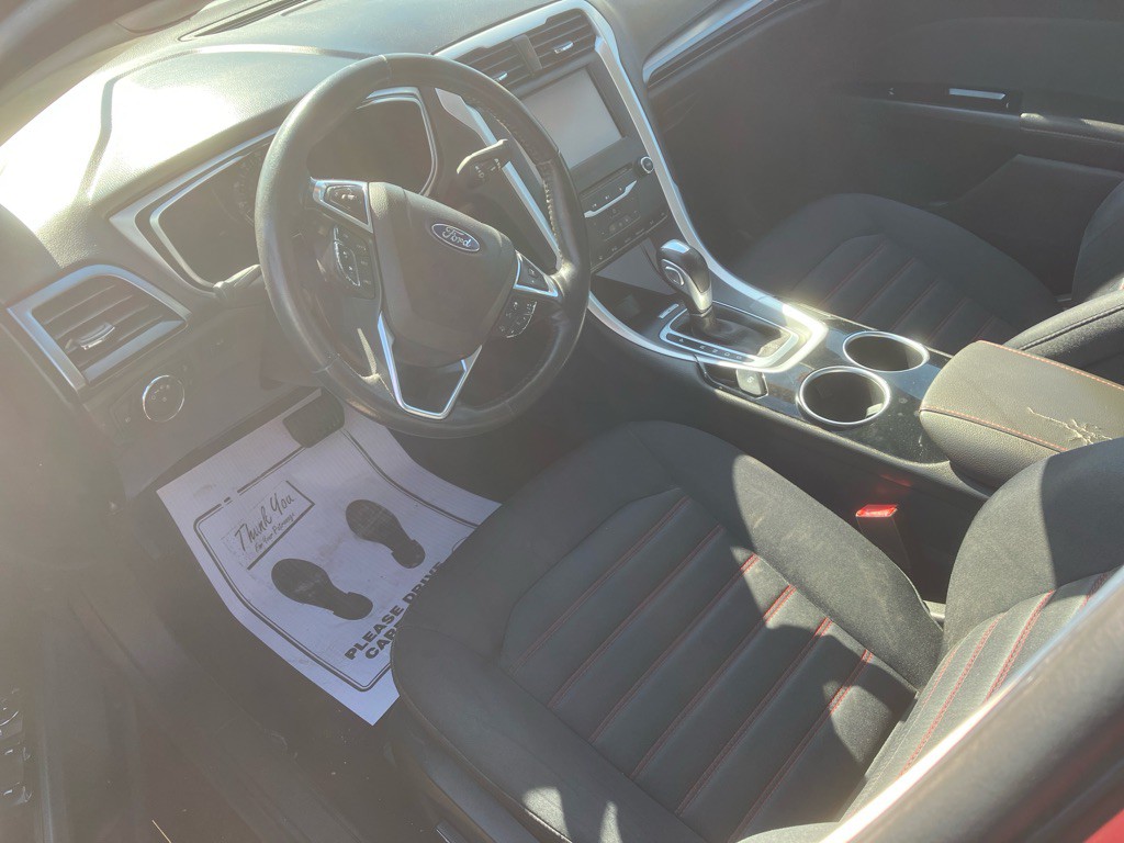 2013 Ford Fusion Image 5