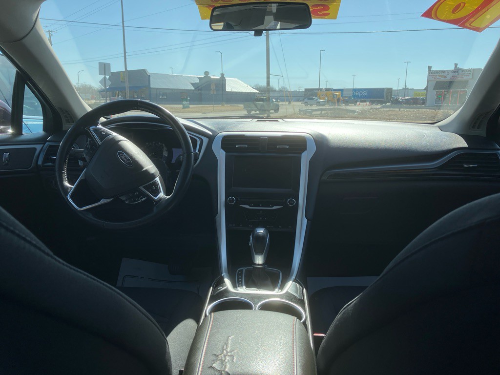 2013 Ford Fusion Image 9