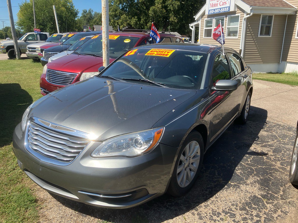 2012 Chrysler 200 Image 1