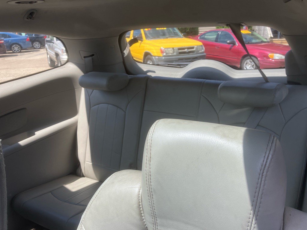 2010 Buick Enclave Image 7