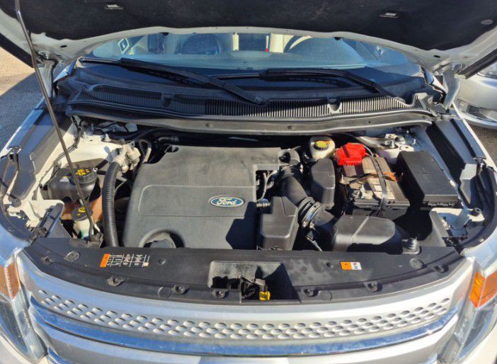 2015 Ford Explorer Image 10