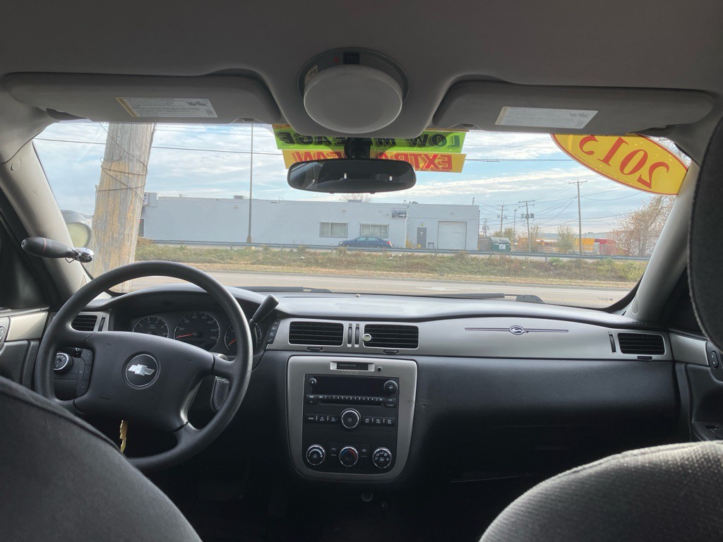 2013 Chevrolet Impala Image 9