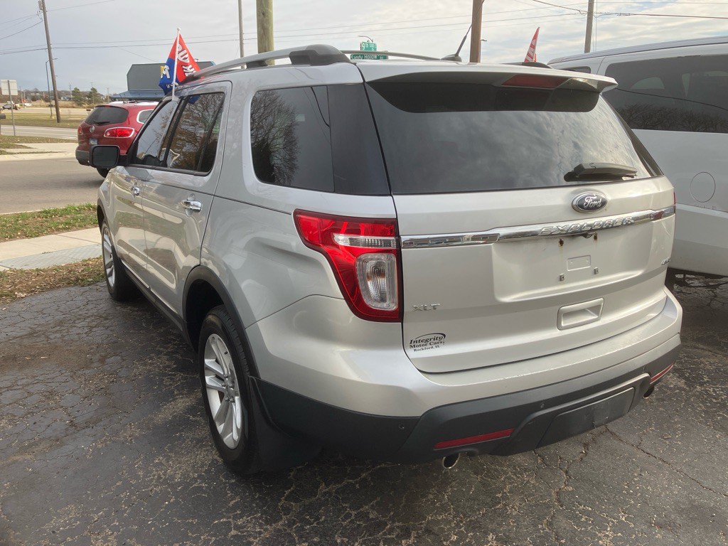 2015 Ford Explorer Image 4