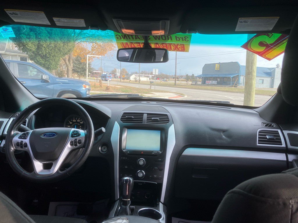 2015 Ford Explorer Image 10