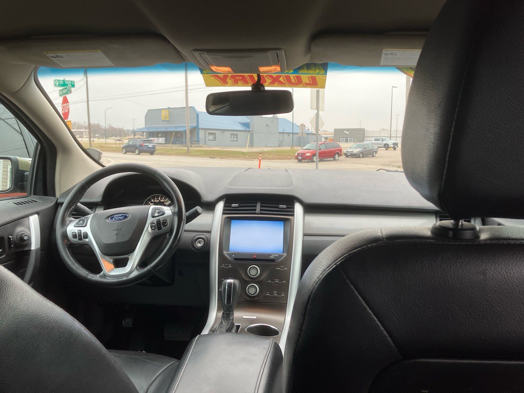 2013 Ford Edge Image 10