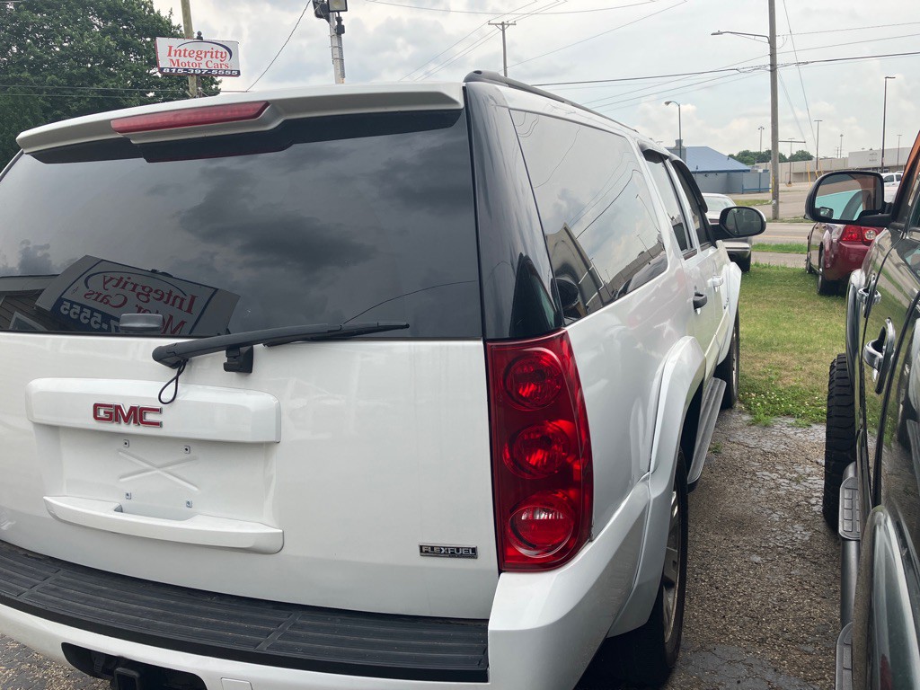 2007 GMC Yukon Image 3