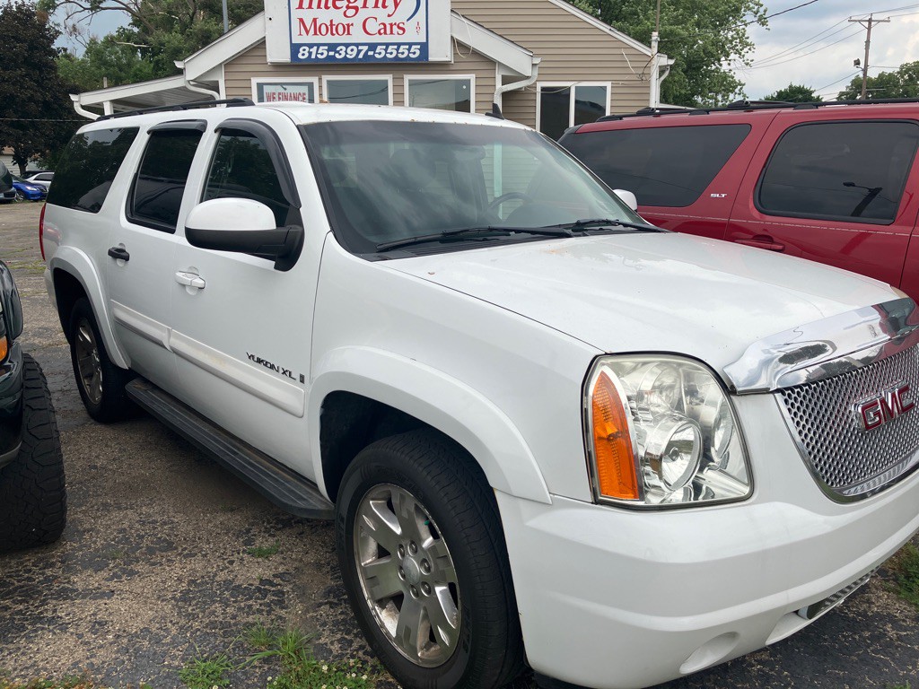 2007 GMC Yukon Image 1