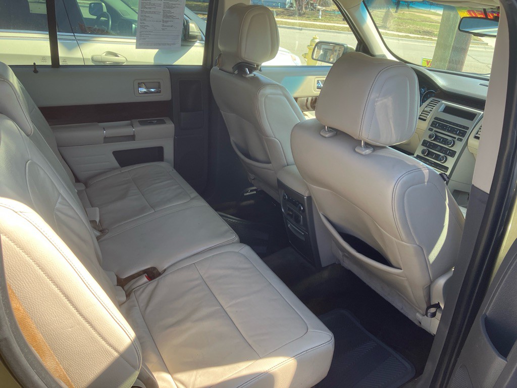 2012 Ford Flex Image 9
